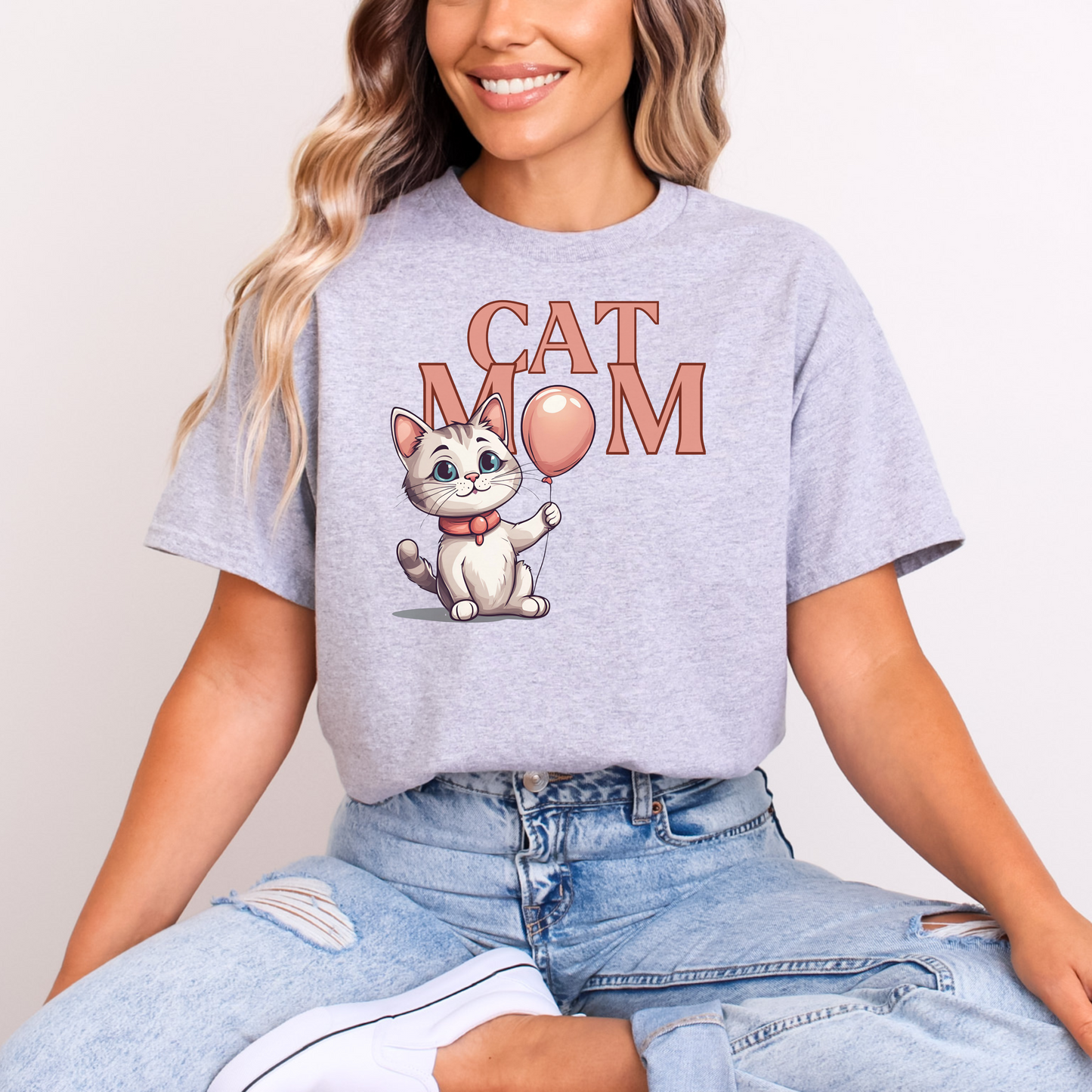 Cat Mom T-Shirt with Cute Cat Balloon Design | Cat Lover Tee