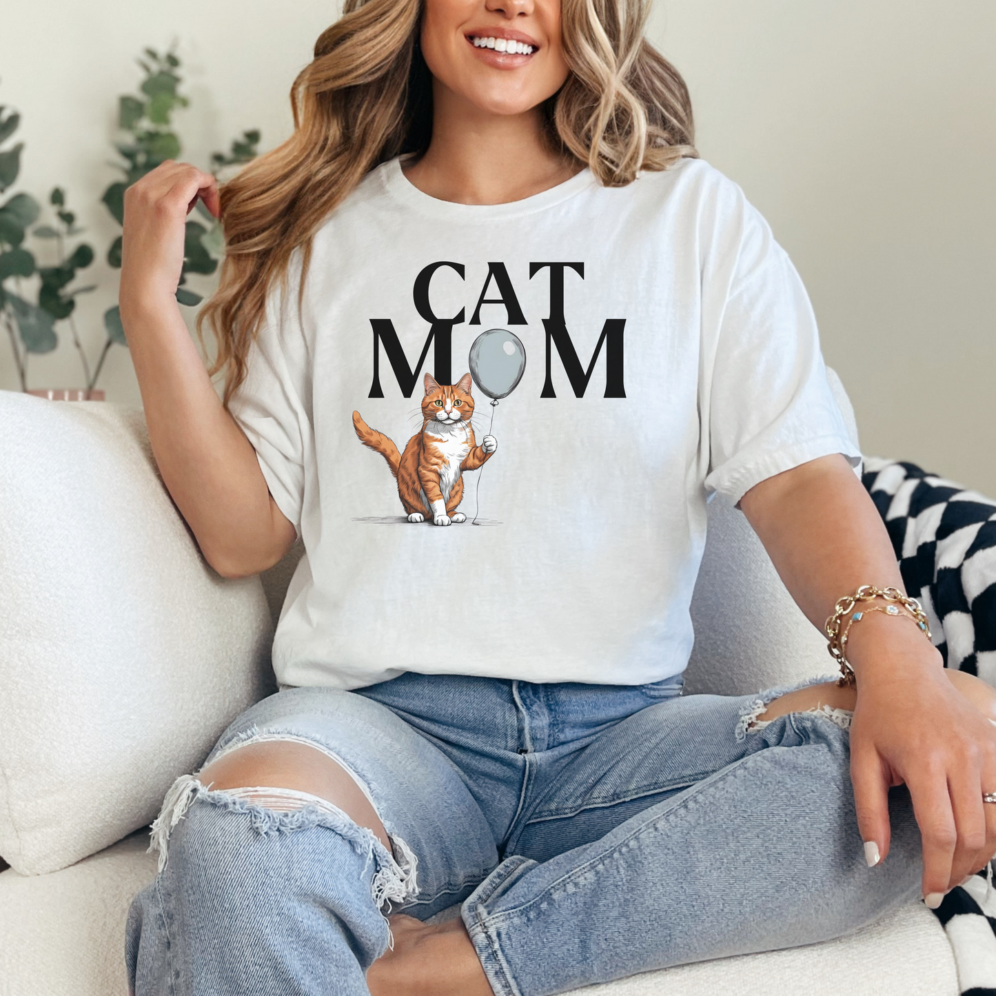 Cat Mom T-Shirt with Ginger Tabby Cat and Balloon Design | Cat Lover Gift Tee